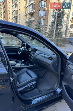 Позашляховик / Кросовер BMW X4 2017 в 