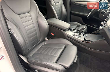 Внедорожник / Кроссовер BMW X4 2019 в 