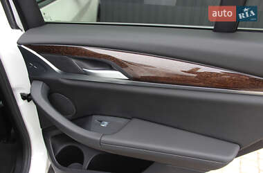 Внедорожник / Кроссовер BMW X4 2023 в 