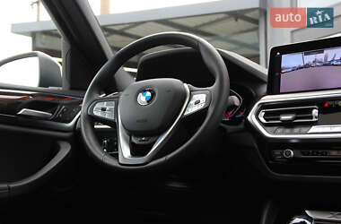 Внедорожник / Кроссовер BMW X4 2023 в 