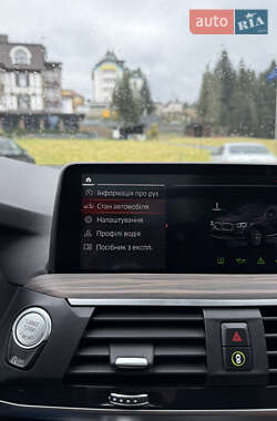Позашляховик / Кросовер BMW X4 2021 в 