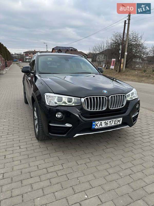 Позашляховик / Кросовер BMW X4 2016 в 