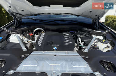 Позашляховик / Кросовер BMW X4 2021 в 