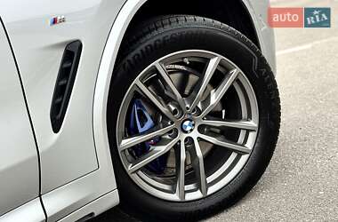 Внедорожник / Кроссовер BMW X4 2020 в 