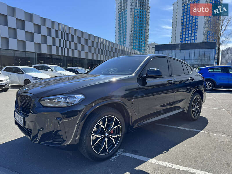 Внедорожник / Кроссовер BMW X4 2022 в 