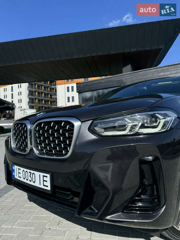 Внедорожник / Кроссовер BMW X4 2021 в Ивано-Франковске