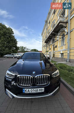Внедорожник / Кроссовер BMW X4 2021 в 