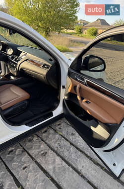 Позашляховик / Кросовер BMW X4 2014 в 