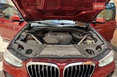 Позашляховик / Кросовер BMW X4 2018 в 