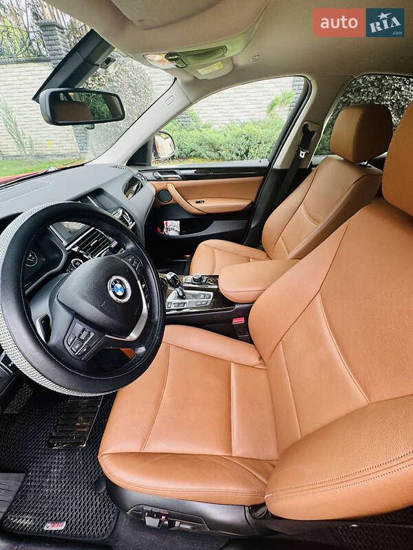 Внедорожник / Кроссовер BMW X4 2017 в Киеве