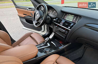 Внедорожник / Кроссовер BMW X4 2016 в 