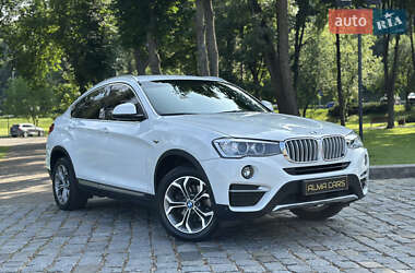 Позашляховик / Кросовер BMW X4 2016 в 