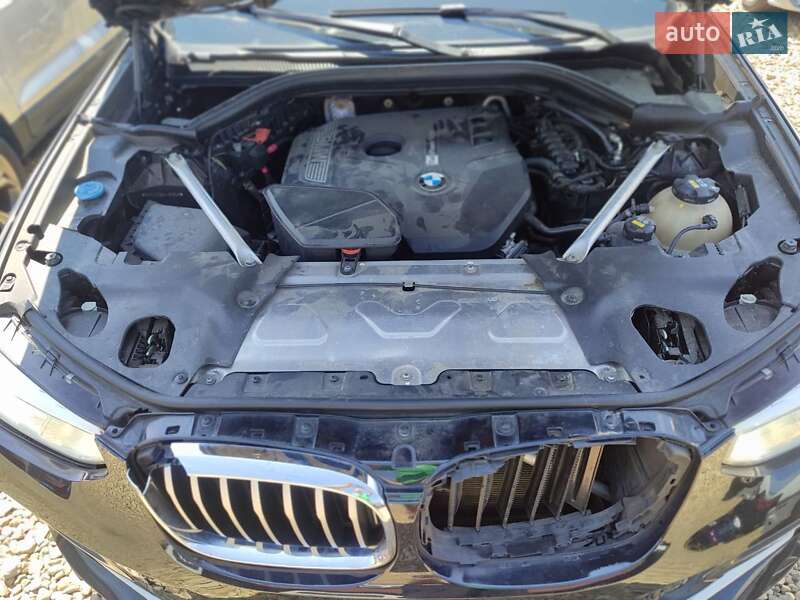Внедорожник / Кроссовер BMW X4 2019 в Стрые