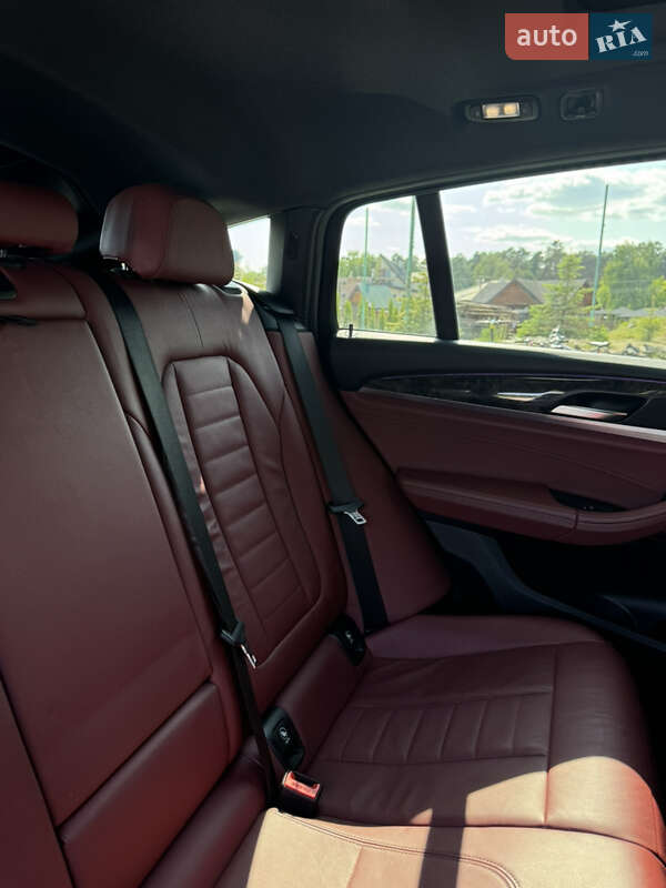 Внедорожник / Кроссовер BMW X4 2019 в Львове