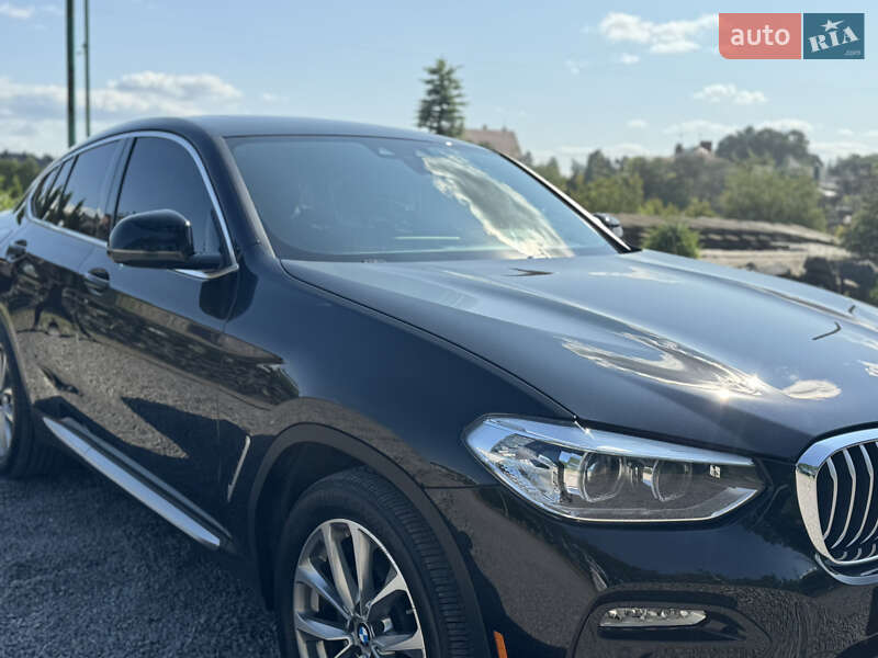 Внедорожник / Кроссовер BMW X4 2019 в Львове