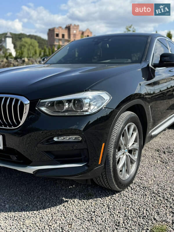 Внедорожник / Кроссовер BMW X4 2019 в Львове