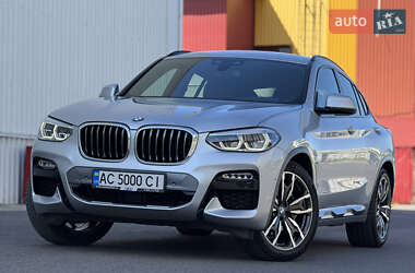 Внедорожник / Кроссовер BMW X4 2018 в 