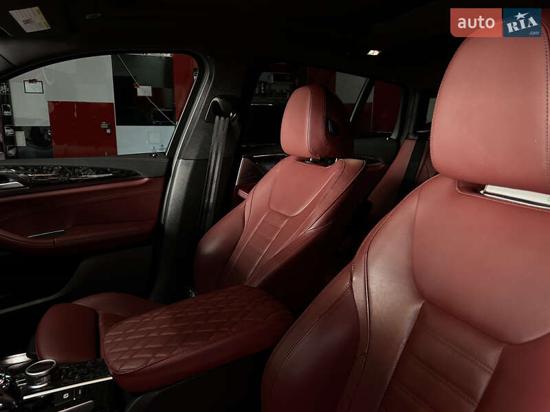Позашляховик / Кросовер BMW X4 2019 в Одесі фото 11 Позашляховик / Кросовер BMW X4 2019 в Одесі