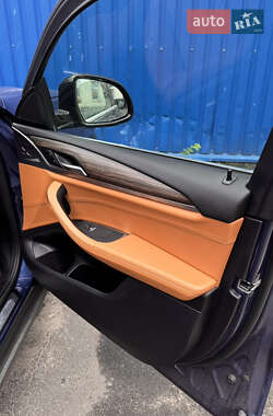 Внедорожник / Кроссовер BMW X4 2019 в Черкассах