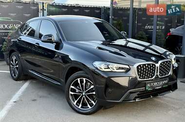 Внедорожник / Кроссовер BMW X4 2022 в Киеве