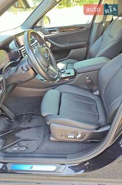Внедорожник / Кроссовер BMW X4 2022 в Киеве