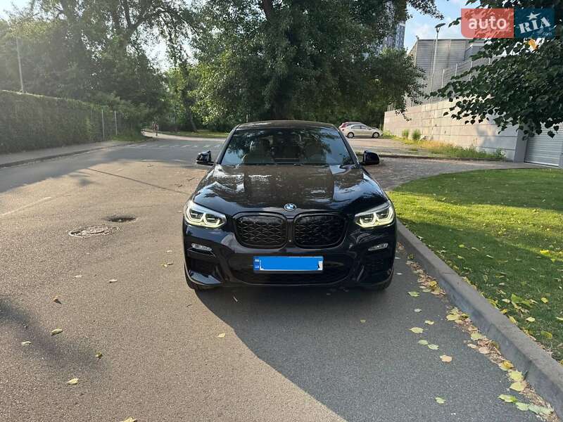 Внедорожник / Кроссовер BMW X4 2018 в Киеве