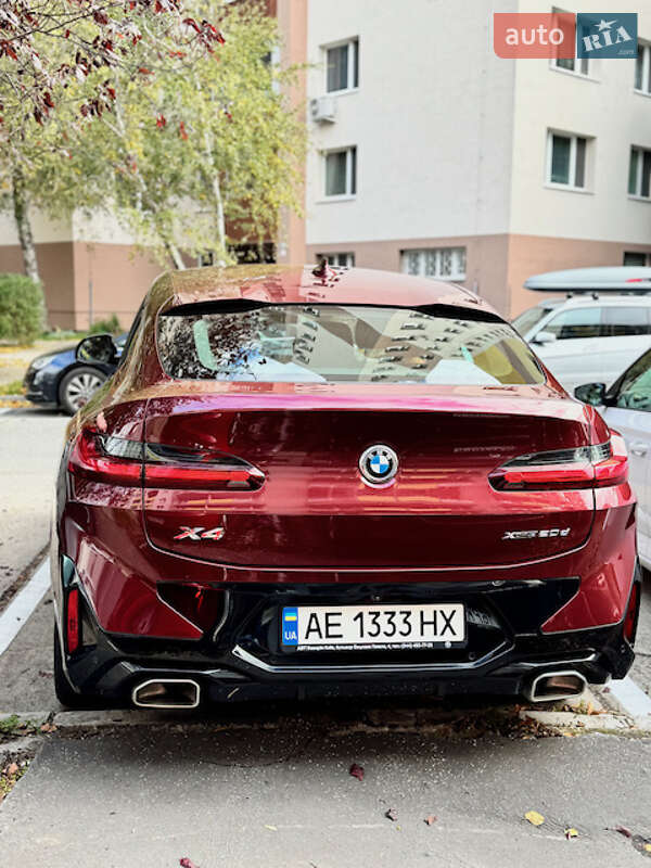 Внедорожник / Кроссовер BMW X4 2022 в Днепре