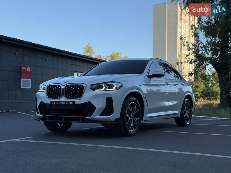 Внедорожник / Кроссовер BMW X4 2022 в Киеве