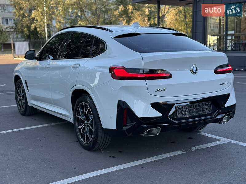 Внедорожник / Кроссовер BMW X4 2022 в Киеве