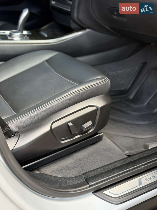 Внедорожник / Кроссовер BMW X4 2015 в Дрогобыче