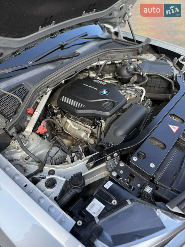 Внедорожник / Кроссовер BMW X4 2015 в Дрогобыче