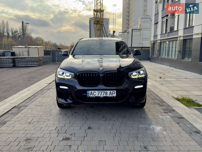 Внедорожник / Кроссовер BMW X4 2020 в Луцке