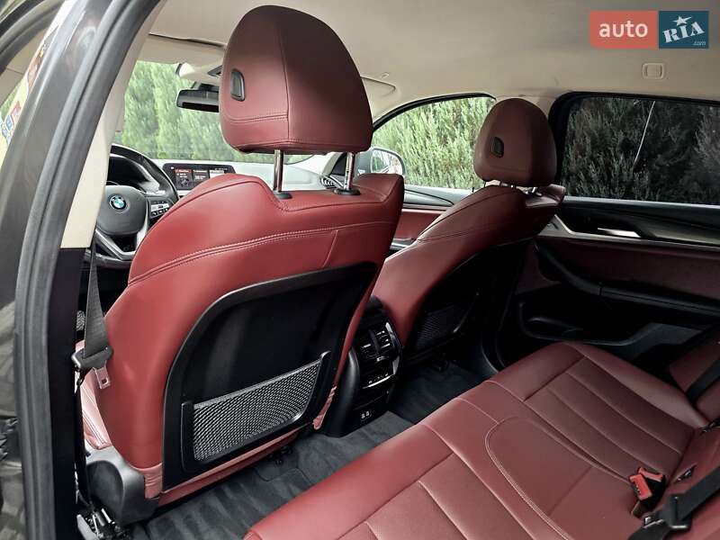 Внедорожник / Кроссовер BMW X4 2021 в Самборе