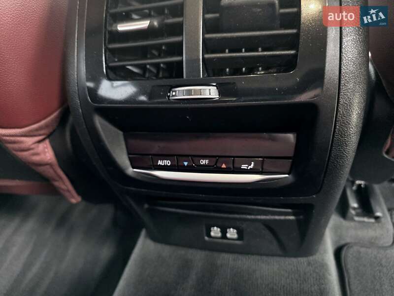 Внедорожник / Кроссовер BMW X4 2021 в Самборе