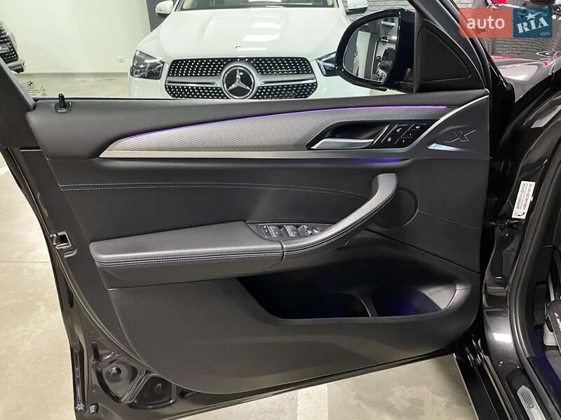 Внедорожник / Кроссовер BMW X4 2021 в Львове