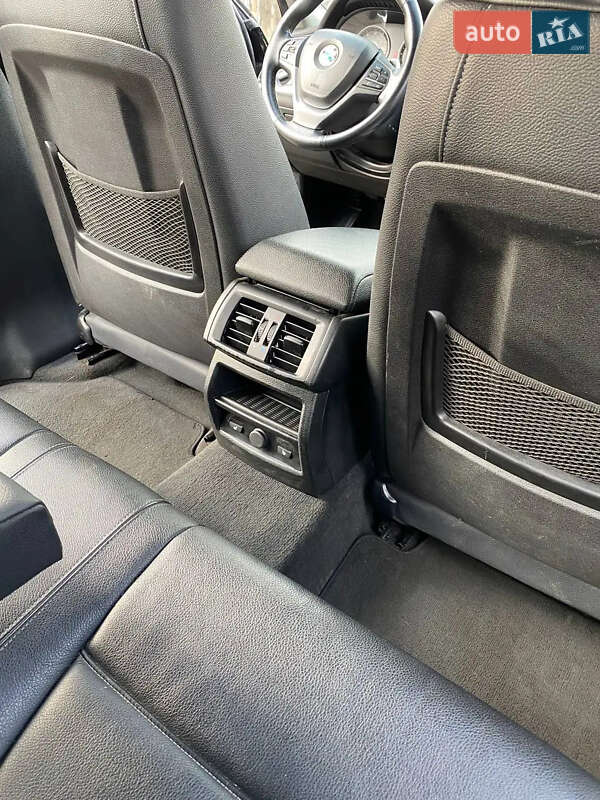 Внедорожник / Кроссовер BMW X4 2015 в Львове фото 24 Внедорожник / Кроссовер BMW X4 2015 в Львове
