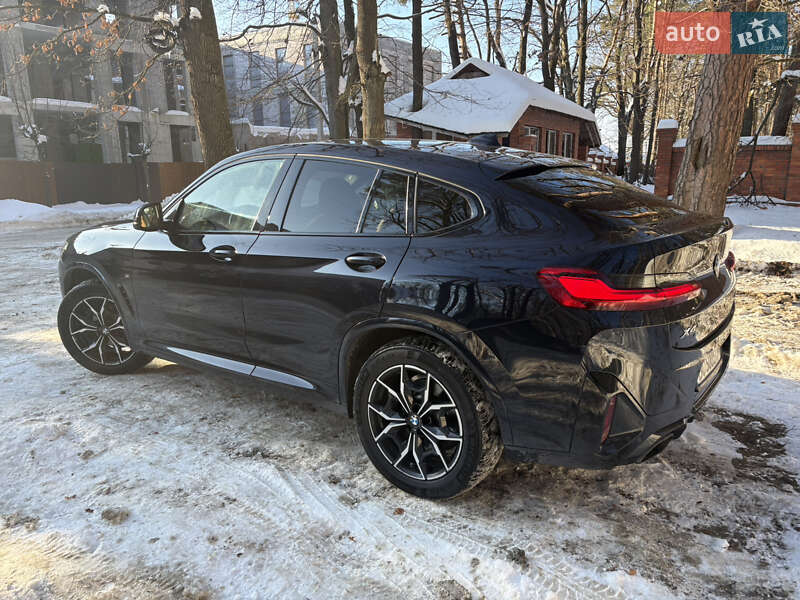Внедорожник / Кроссовер BMW X4 2022 в Львове