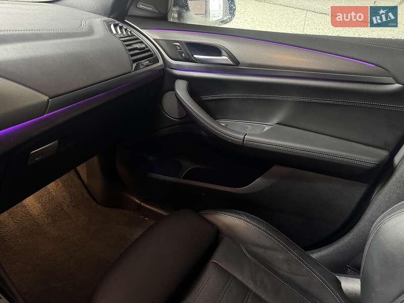 Внедорожник / Кроссовер BMW X4 2021 в Тернополе