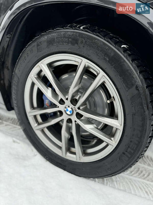 Позашляховик / Кросовер BMW X4 2019 в Києві фото 28 Позашляховик / Кросовер BMW X4 2019 в Києві
