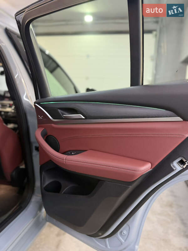 Позашляховик / Кросовер BMW X4 2022 в Києві