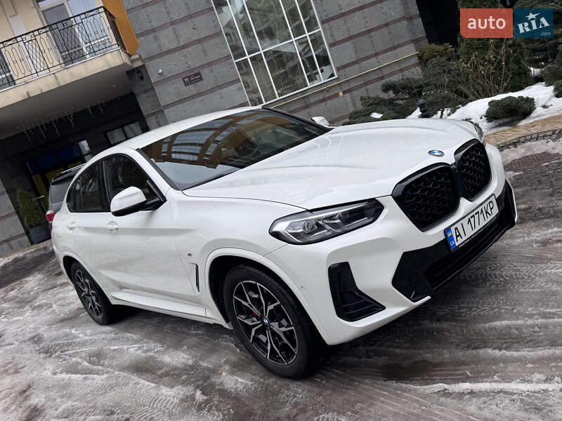 Внедорожник / Кроссовер BMW X4 2022 в Киеве