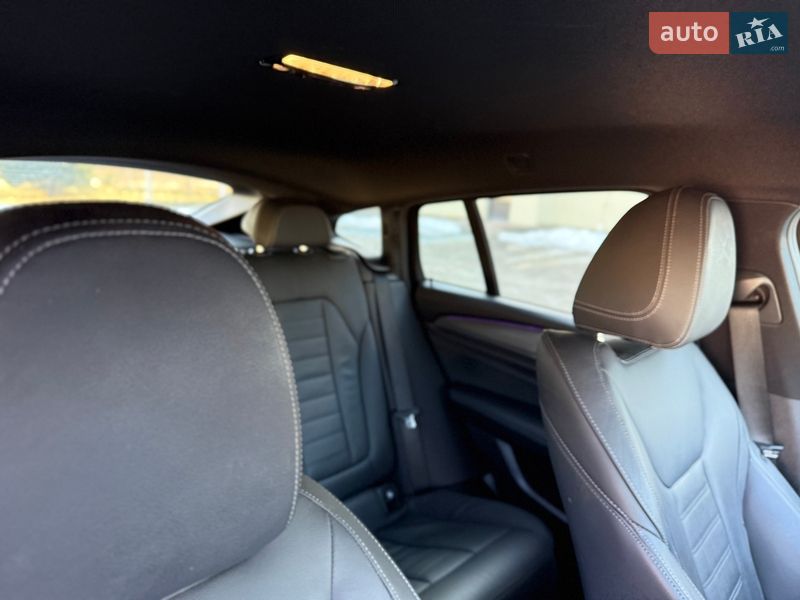 Внедорожник / Кроссовер BMW X4 2020 в Стрые