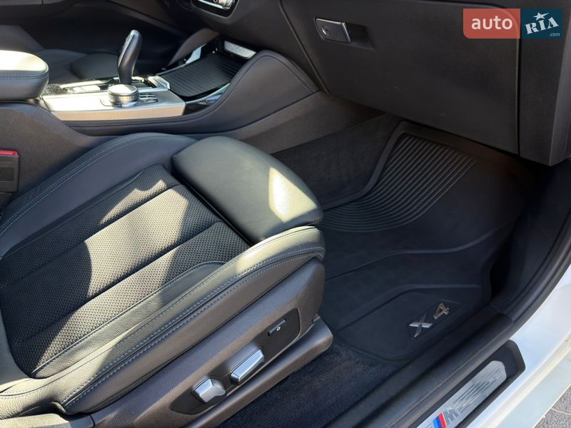 Внедорожник / Кроссовер BMW X4 2019 в Киеве