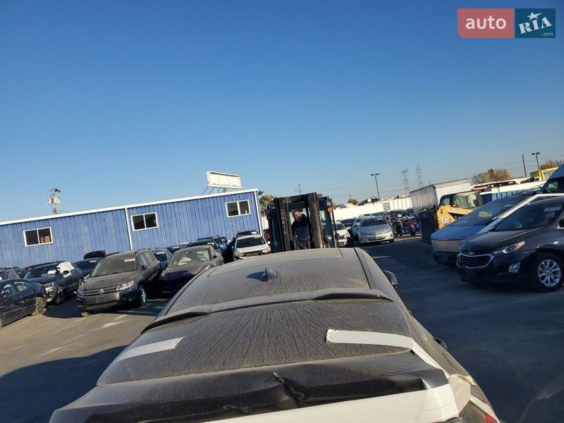 Внедорожник / Кроссовер BMW X4 2019 в Киеве