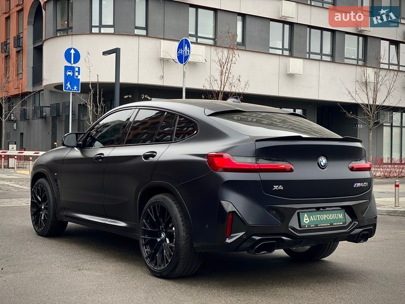 Внедорожник / Кроссовер BMW X4 2024 в Киеве