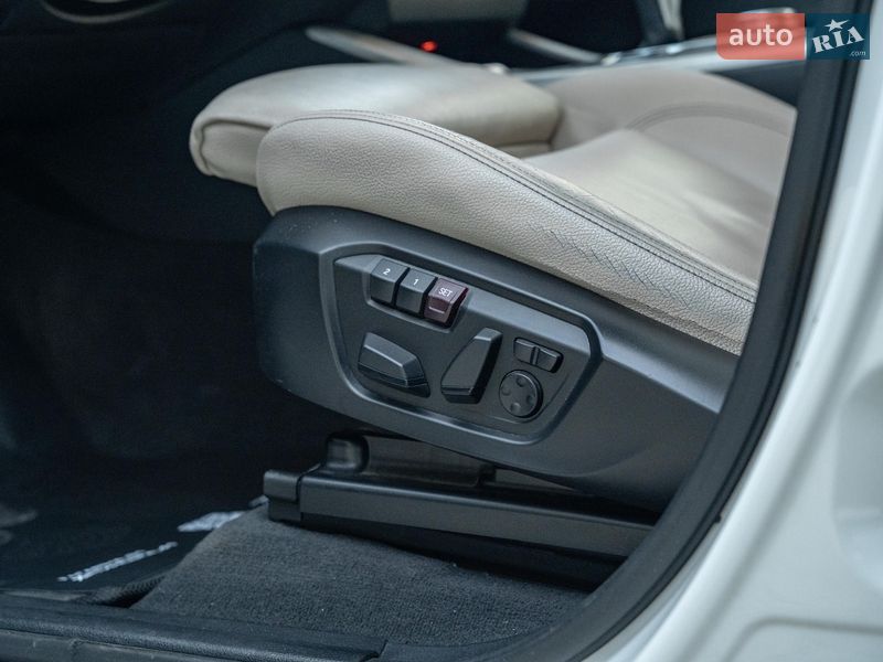 Внедорожник / Кроссовер BMW X4 2015 в Черновцах
