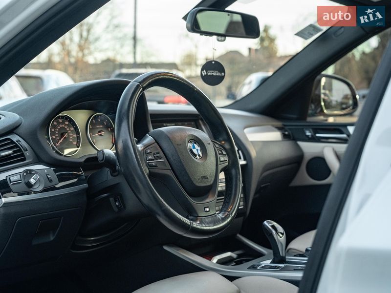 Внедорожник / Кроссовер BMW X4 2015 в Черновцах