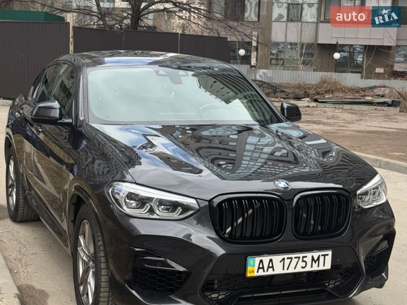 Внедорожник / Кроссовер BMW X4 2021 в Киеве