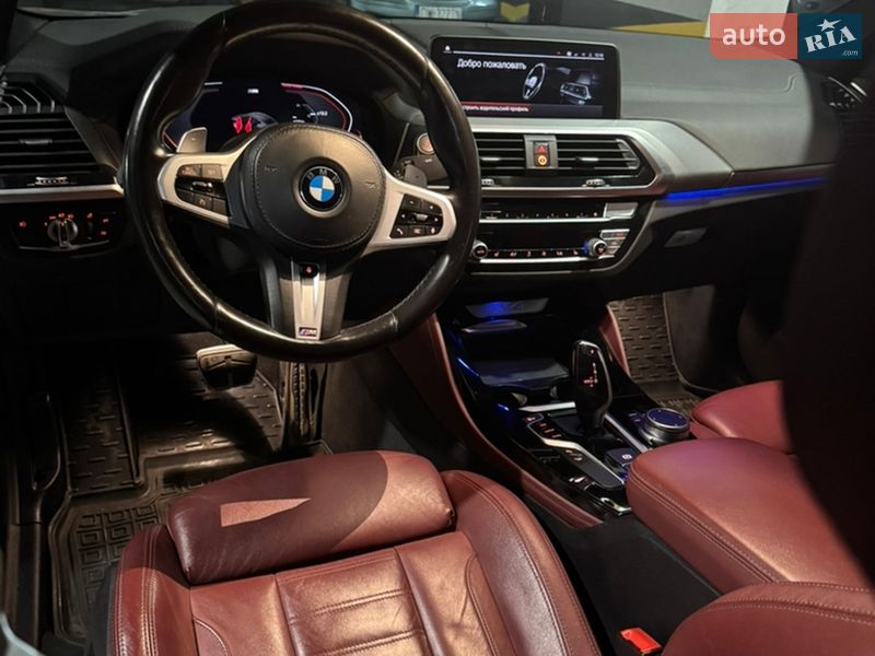 Внедорожник / Кроссовер BMW X4 2021 в Киеве