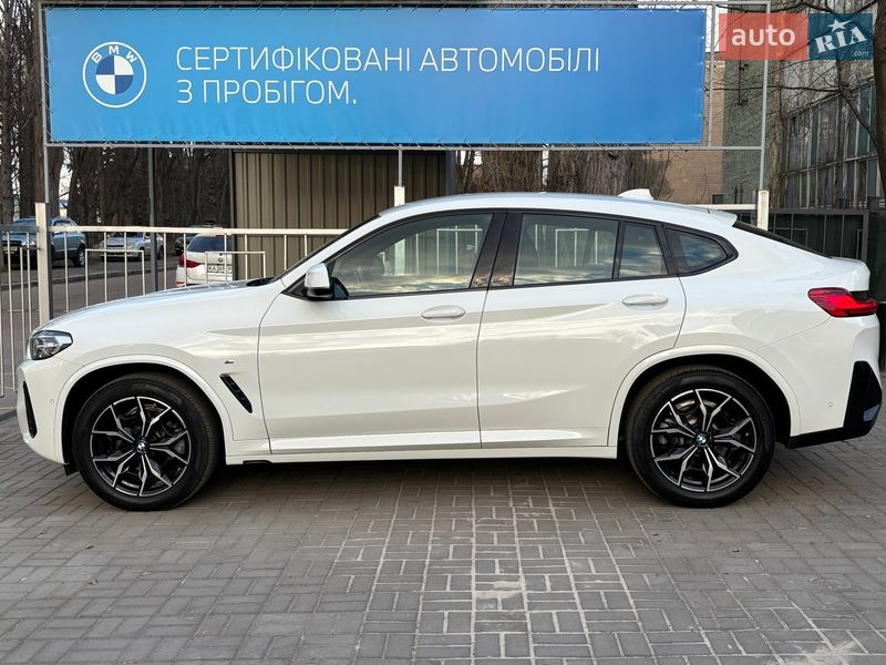 Внедорожник / Кроссовер BMW X4 2022 в Черкассах